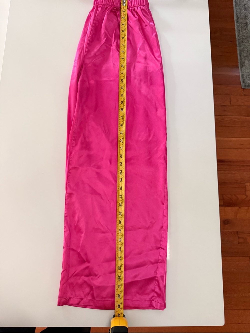 Bright Fuchsia Satin Two-Piece Pajama Set Sz Large - Picture 10 of 11